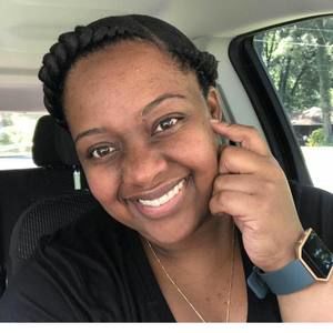 Meet your Posher, Janelle